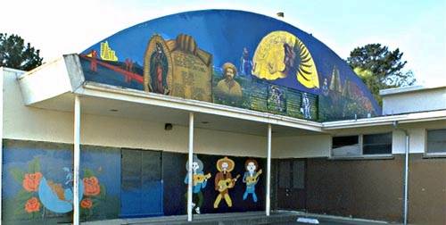 Familias Unidas Mural