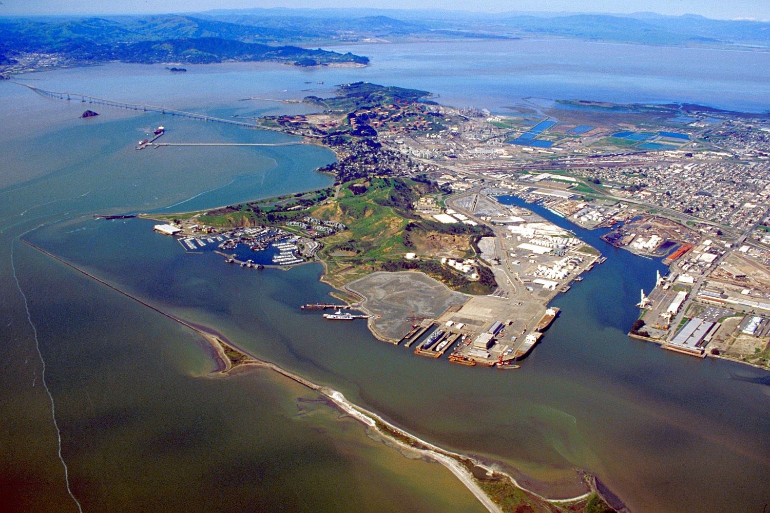 Richmond_California_aerial_view_with_bridge